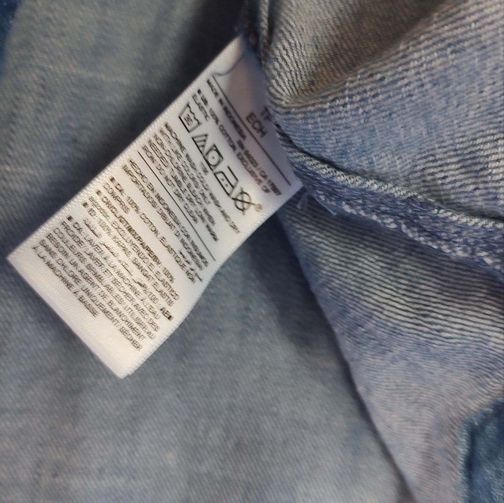 Blue Denim Women's Top Old Navy Size XS - Picture 3 of 4